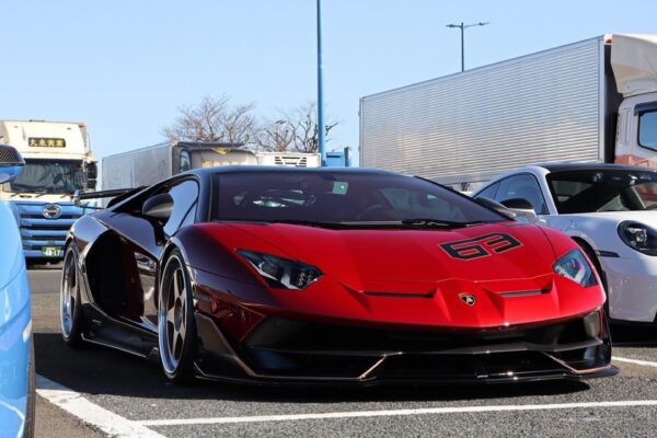lamborghini-svj-mv5-005