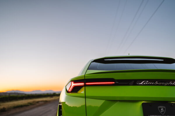 green-lamborghini-urus