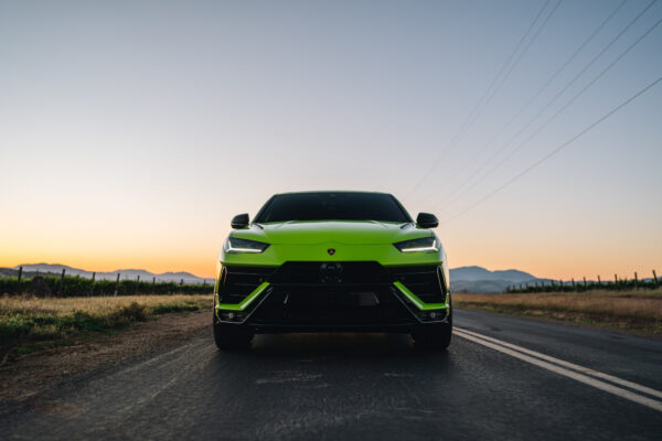 green-lamborghini-urus