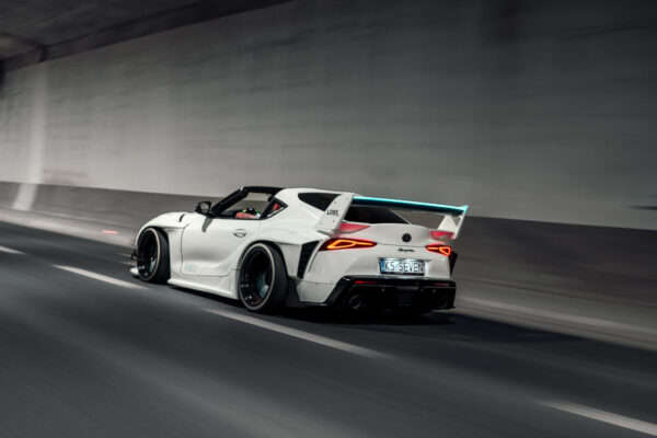 liberty-walk-supra-mv5-00109