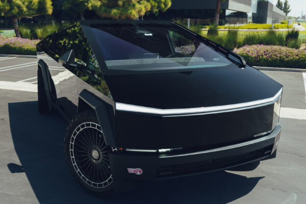 CyberTruck-MVF-40(glossBLK)6