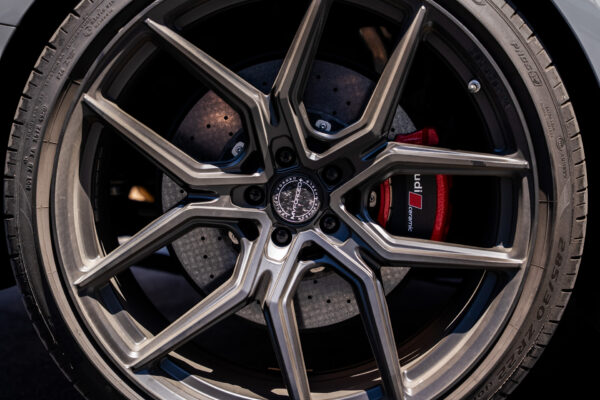 audi-rs6-mvf5-0010