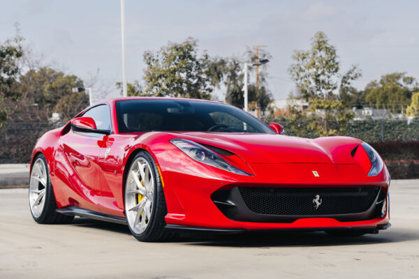 ferrari-812-superfast-mr-102-0010