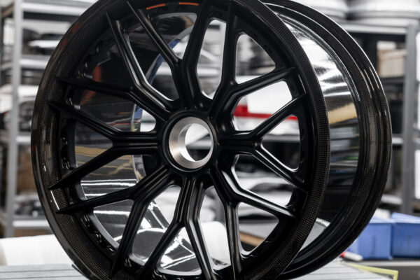 mv-forged-wheels---sl-801-dymag_52491172750_o