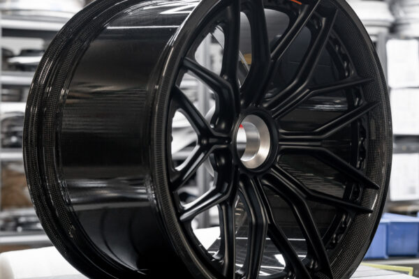 mv-forged-wheels---sl-801-dymag_52491172800_o