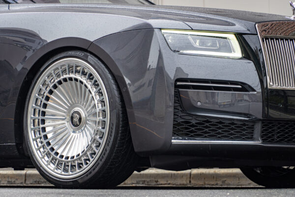 rolls-royce-ghost-vl36-001
