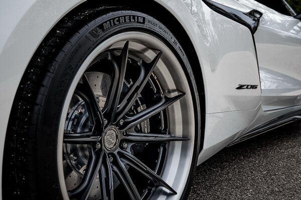 chevrolet-corvette-lm-101-008