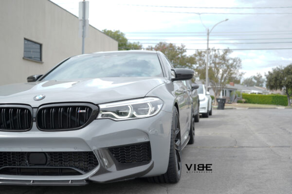 bmw-f90-m5-on-20-mv-forged-mvf5-wheels_54812746267_o
