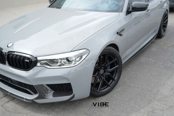 bmw-f90-m5-on-20-mv-forged-mvf5-wheels_54813589161_o