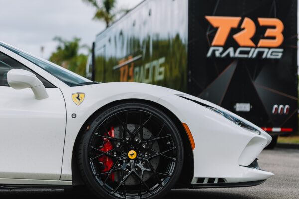 ferrari-f8-dh-715-004