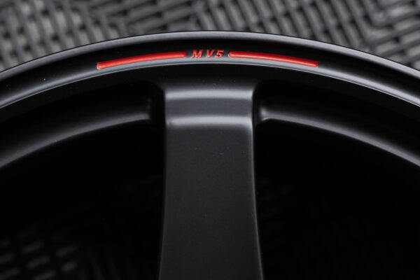 mv5-001