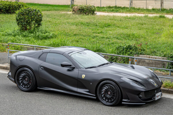 ferrari-812-gr2-v1-006