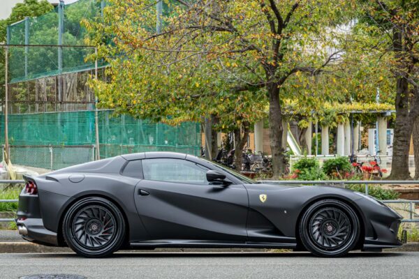 ferrari-812-gr2-v1-008