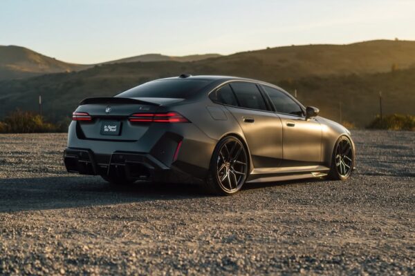 m5-mvf5-satin-black-001