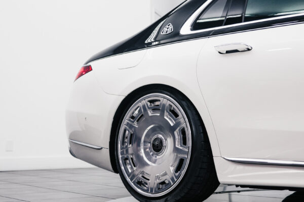 maybach-s680-vl72-0011