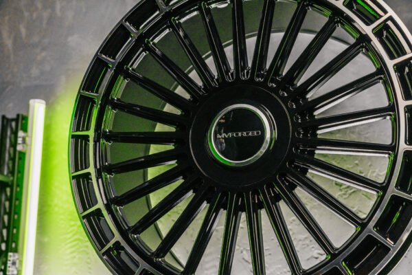 mvf40-gloss-black-diamond-ring-0010