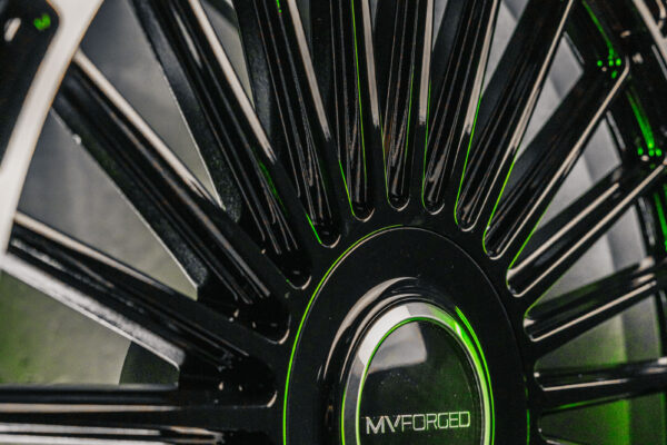 mvf40-gloss-black-diamond-ring-005