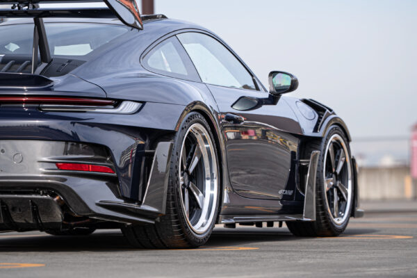 porsche-992-gt3rs-on-mv-forged-x-bond-bnd05_55028801900_o