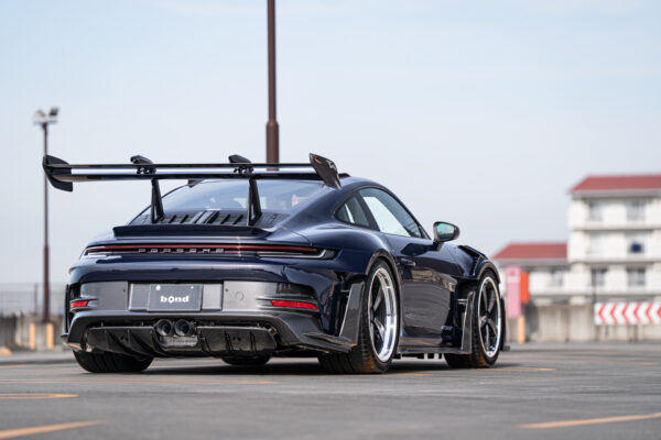 porsche-992-gt3rs-on-mv-forged-x-bond-bnd05_55028801960_o