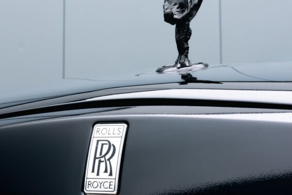 rolls-royce-cullinan-vl77-002