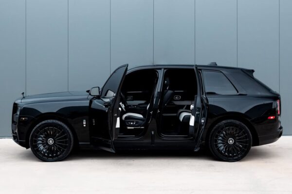 rolls-royce-cullinan-vl77-003
