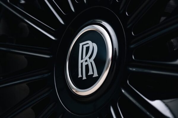 rolls-royce-cullinan-vl77-005