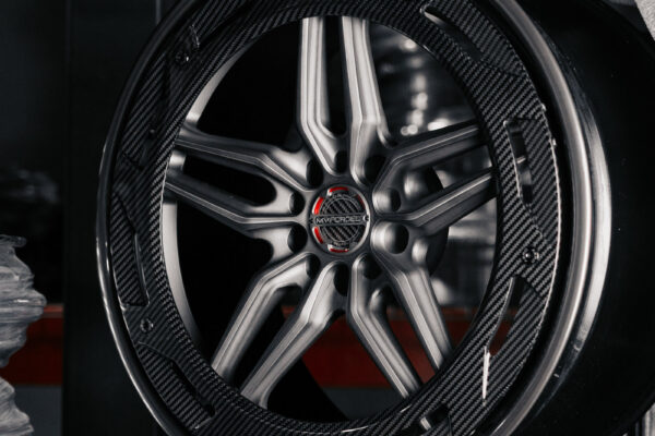 ar-505-04_53708901842_o