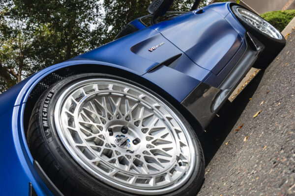 mercedes-benz-amg-gtr-mv3-mr-201-002