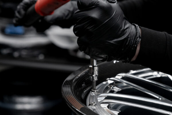 mv-forged-wheels---mv10-r-dymag_52565408244_o