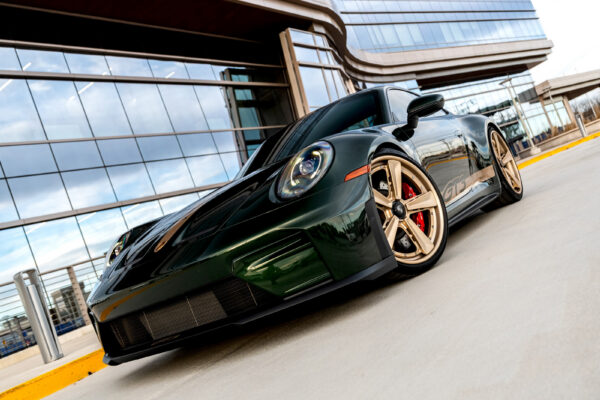 porsche-911-992.2-gt3-touring-bnd-05-0031