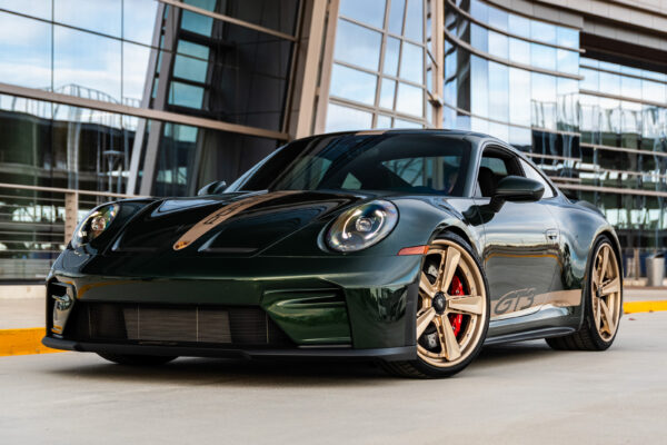 porsche-911-992.2-gt3-touring-bnd-05-0037