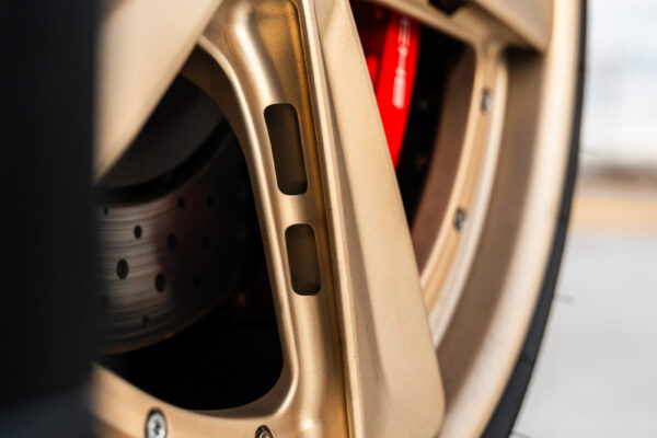 porsche-911-992.2-gt3-touring-bnd-05-0039