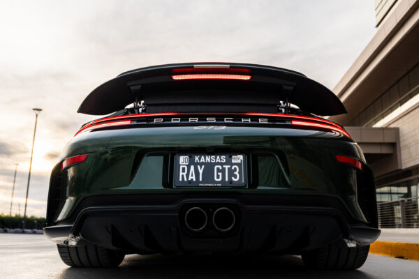 porsche-911-992.2-gt3-touring-bnd-05-0040