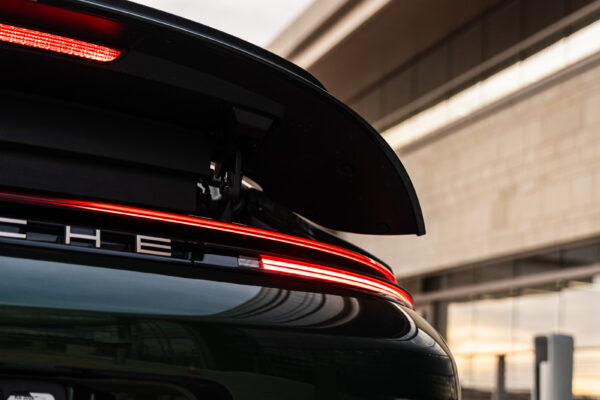 porsche-911-992.2-gt3-touring-bnd-05-0041