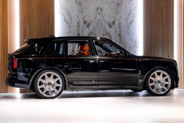rolls-royce-cullinan-vl95-001