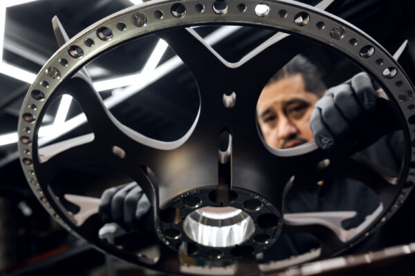 sl-171-002_53708766342_o