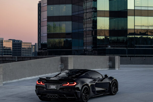 chevrolet-corvette-z06-lm-101-0014