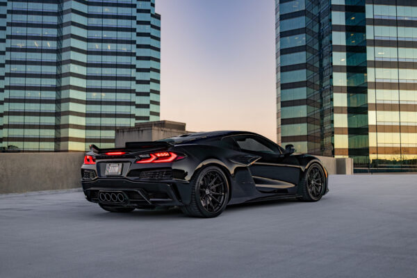 chevrolet-corvette-z06-lm-101-009