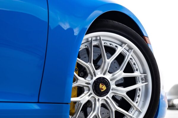 porsche-911-992-turbo-s-sl-801-003