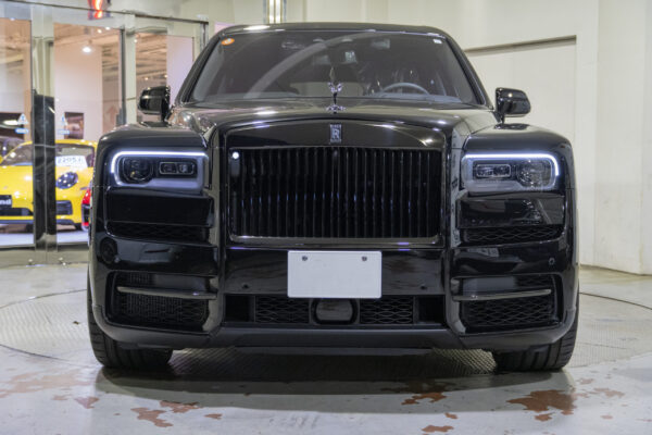 rolls-royce-cullinan-hs00005