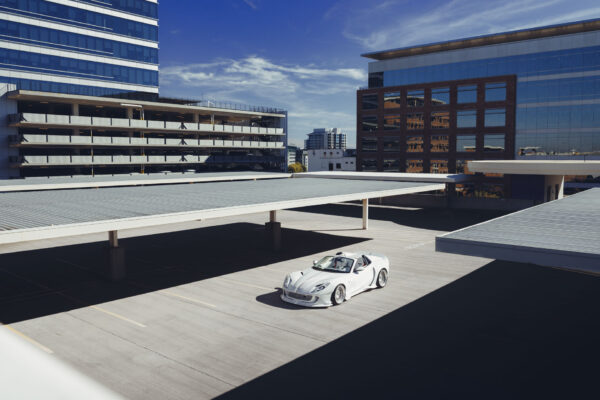 Ferrari-812-white-43