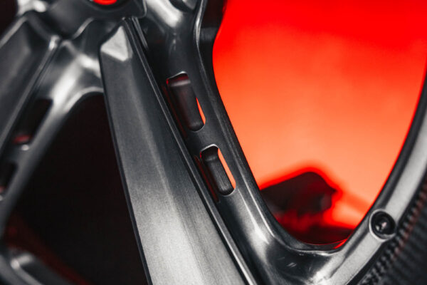 bnd-05-carbon6-3-4-26-0011