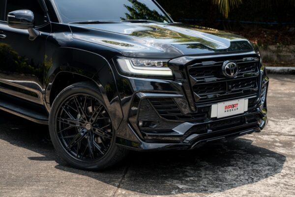 land-cruiser-lm-501-002