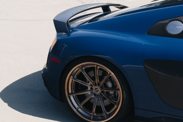 audi-r8-0011