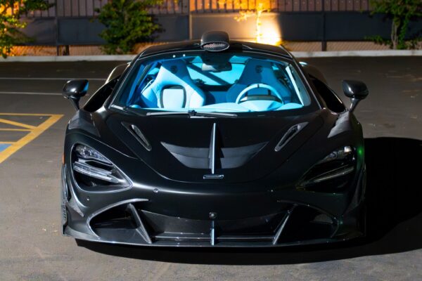 720s-001