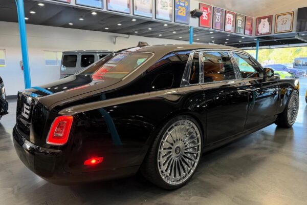 rolls-royce-dawn-vl77-003
