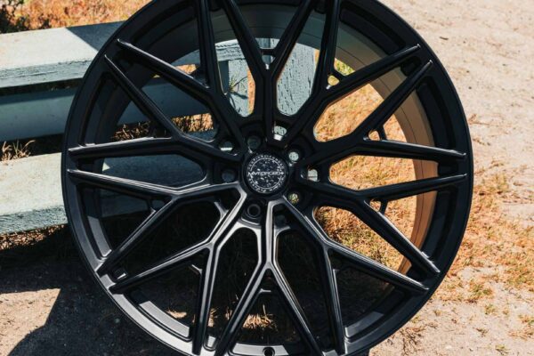 mvf2-black-0010