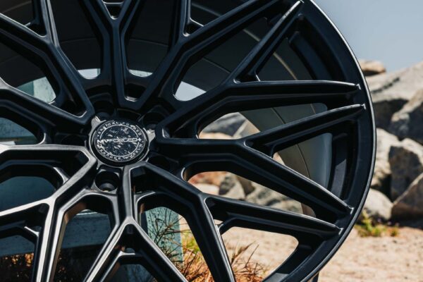 mvf2-black-0014