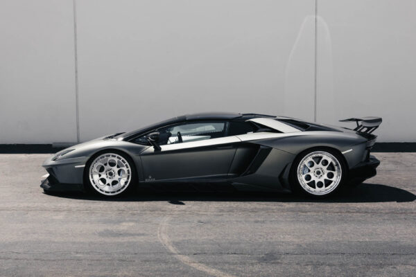 lamborghini-aventador-gr15f-gr15-003