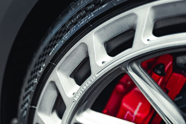 ps-100r-r8-0018